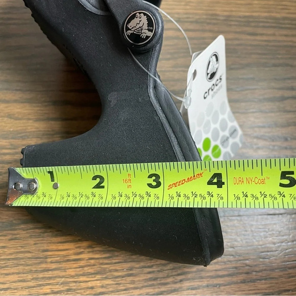 NWT Crocs Cyprus Slide Heels Strappy Sandals Black - Picture 13 of 14